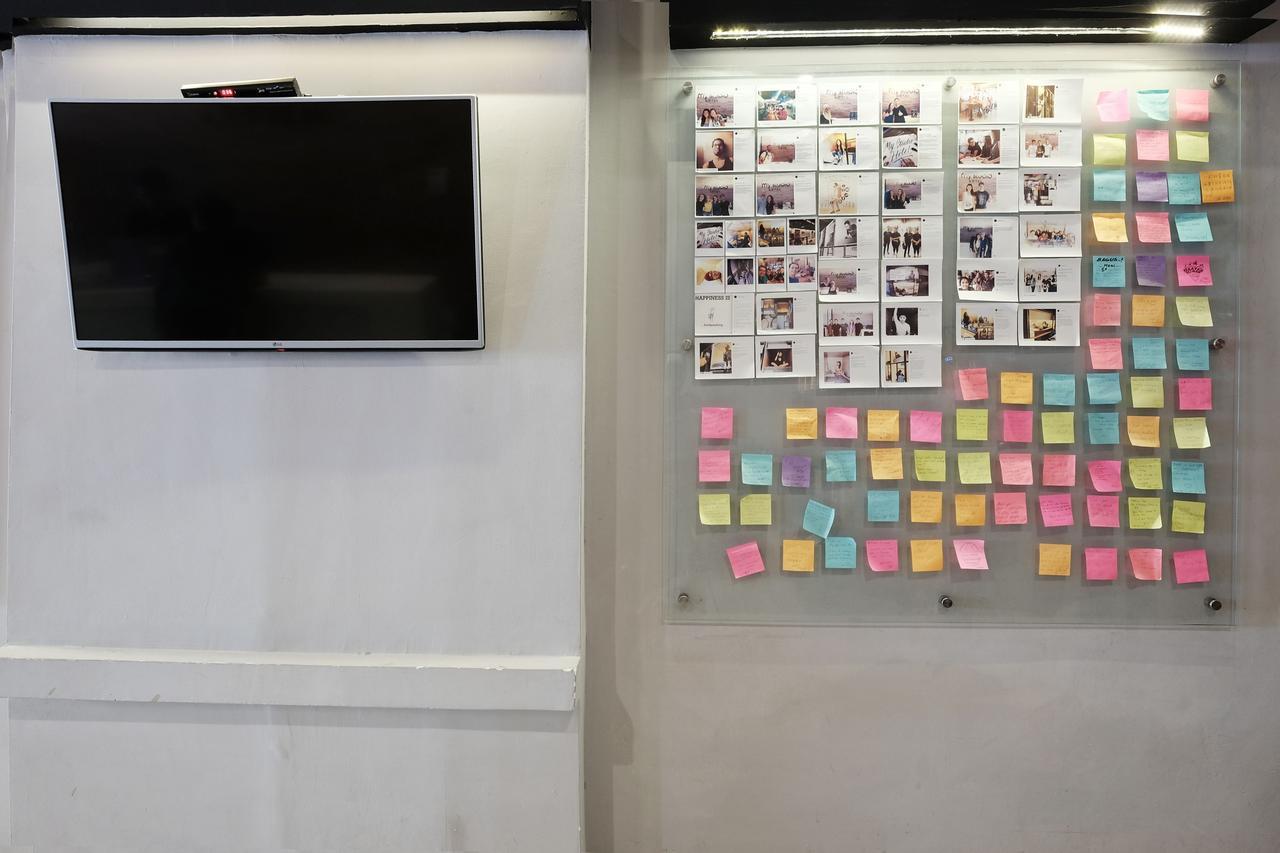 Juanda Airport Hostel Gedangan Luaran gambar